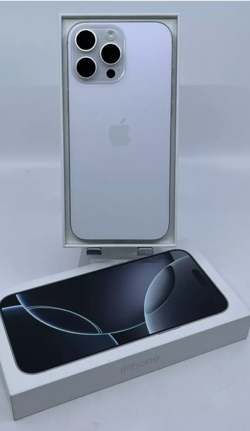 Apple iPhone 16 Pro Max 256GB/512GB/1TB WELTWEIT ENTSPERRT VERSIEGELT