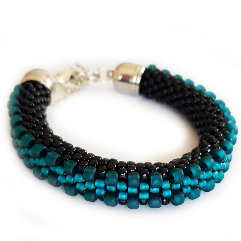 Elegantes Armband Toho Beads hand made