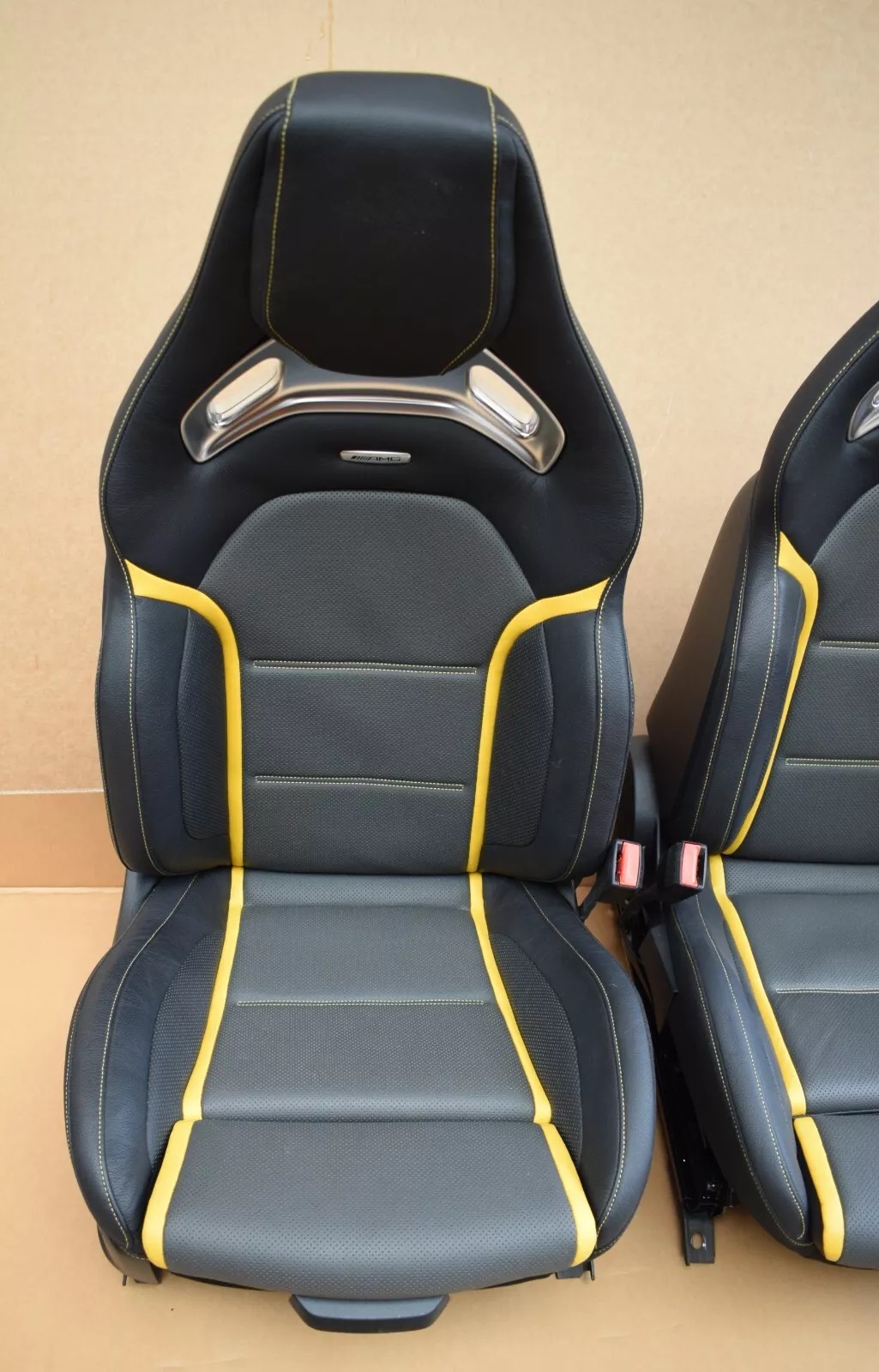 Mercedes w177 A Klasse AMG Performance Sitze