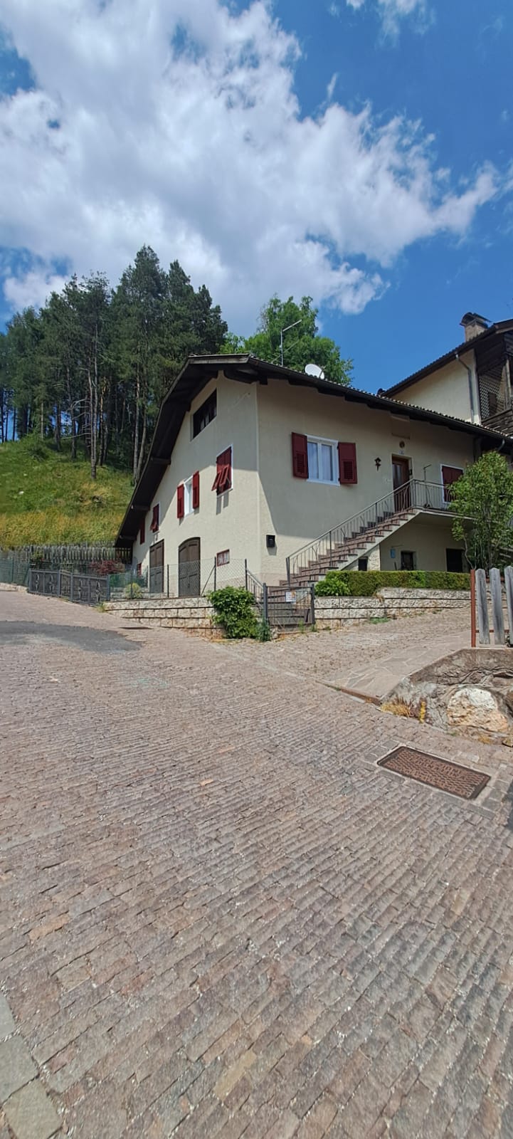 Haus in den Dolomiten