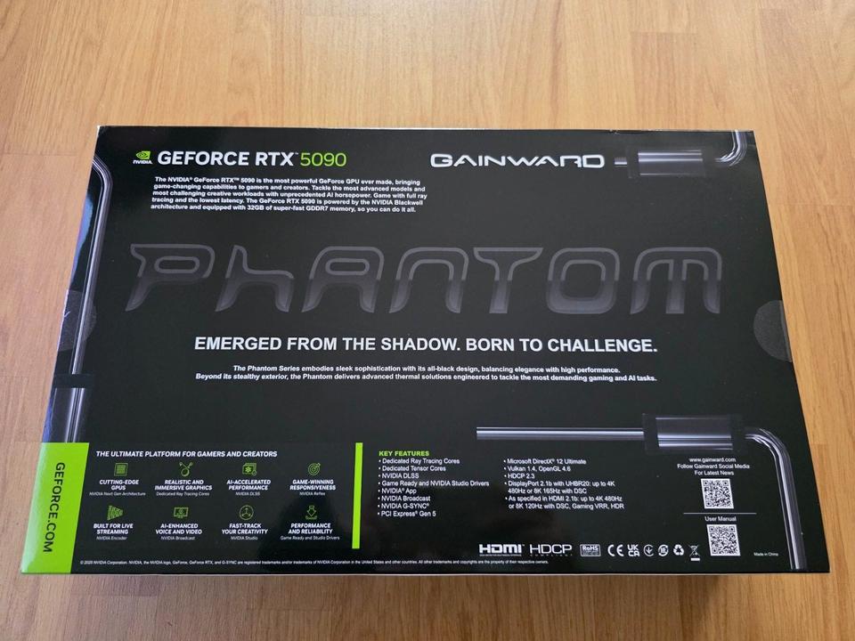 RTX 5090 Gainward Phantom