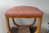 Antike Hocker / Schemel