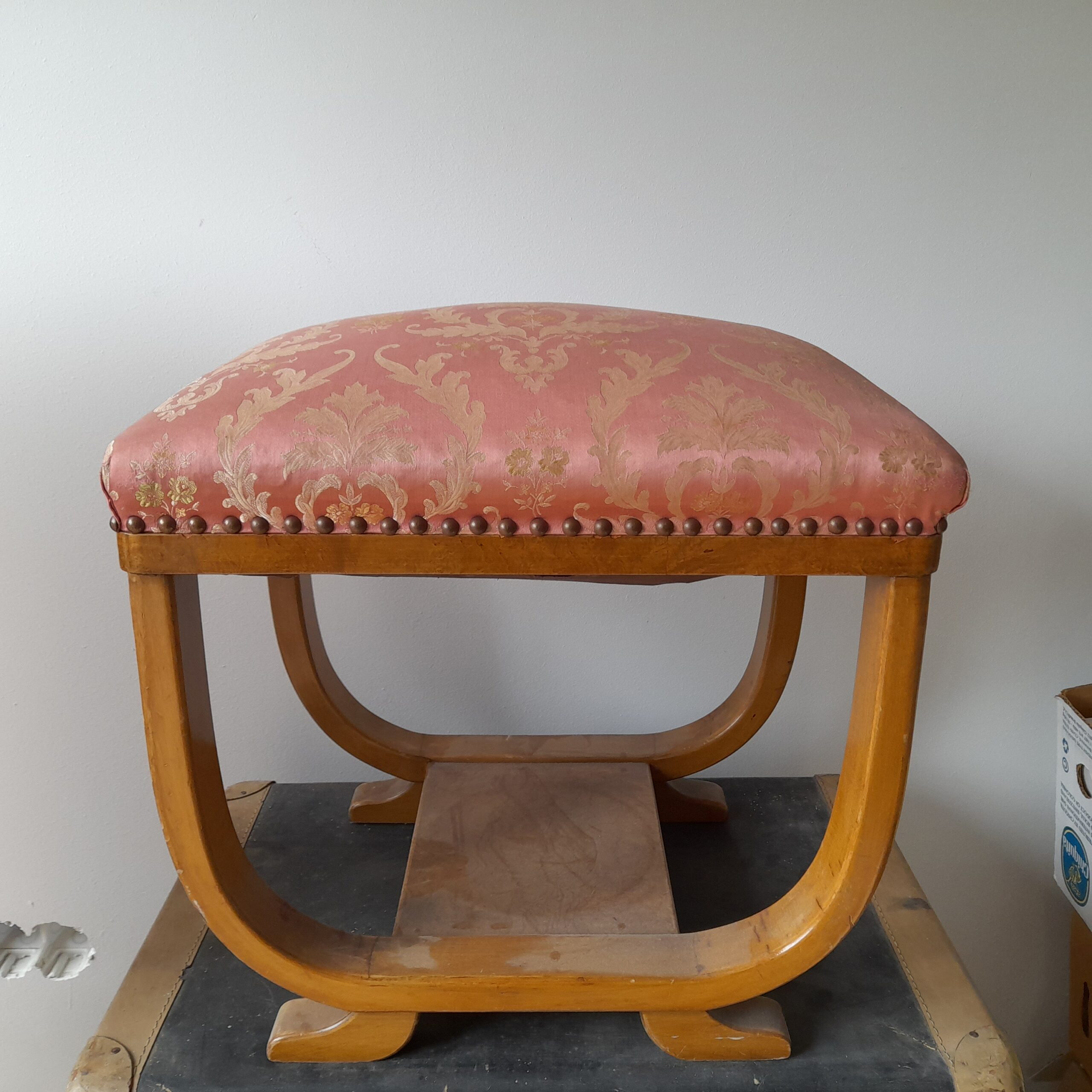 Antike Hocker / Schemel