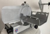 Aufschnittmaschine VM 300 Piatto Carne CE