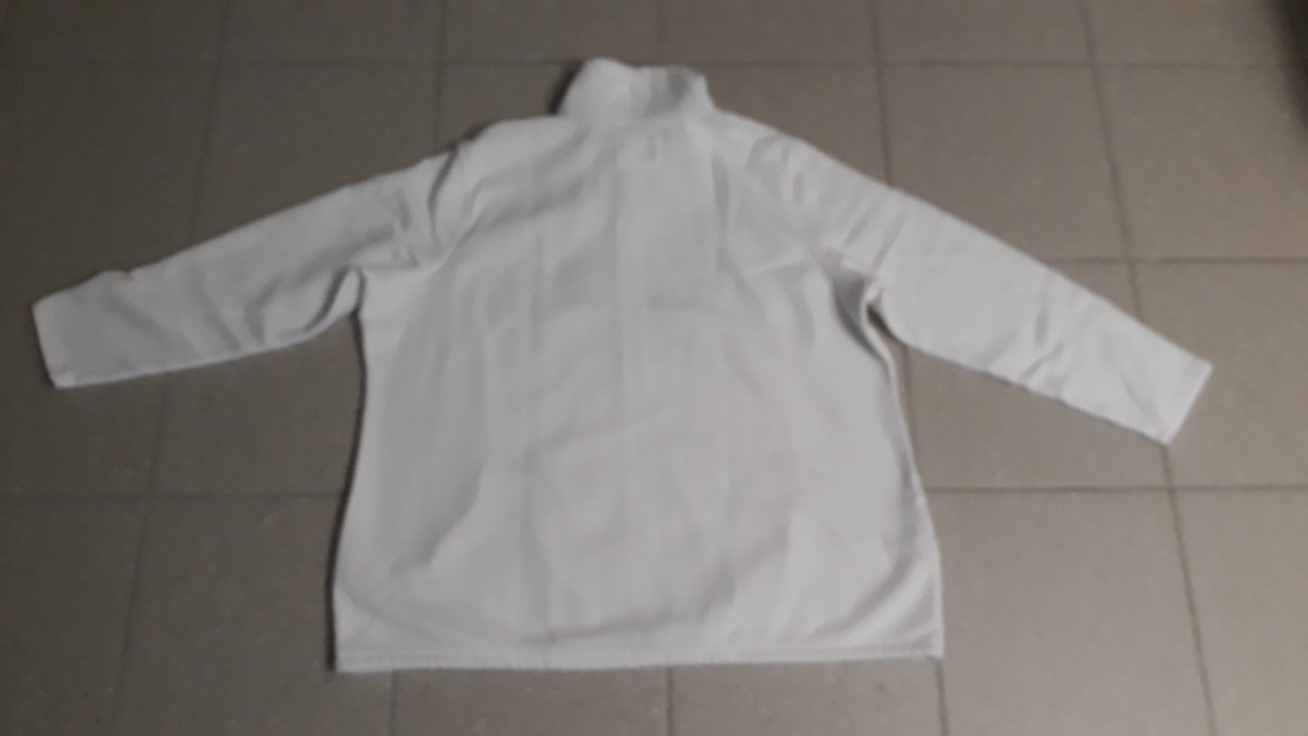 Hellgrauer „Hoodie“