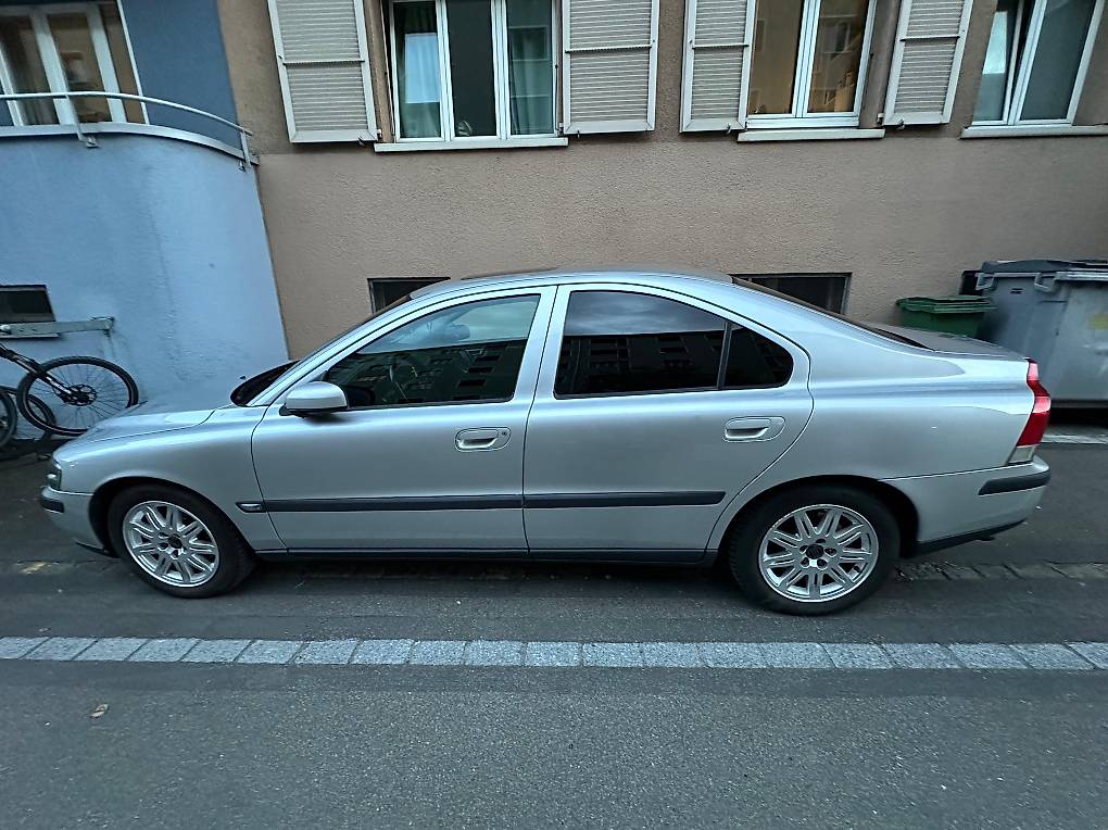 VOLVO S60 (revidiert, Automat)