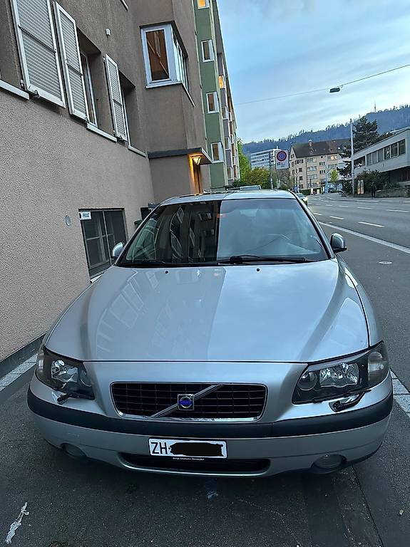 VOLVO S60 (revidiert, Automat)