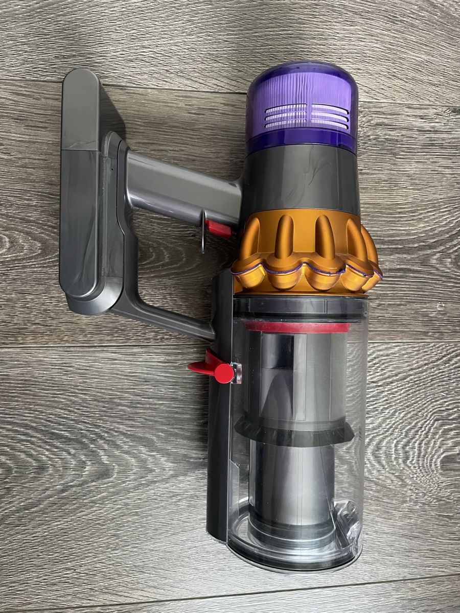 Dyson V15 detect absolute mit garantie