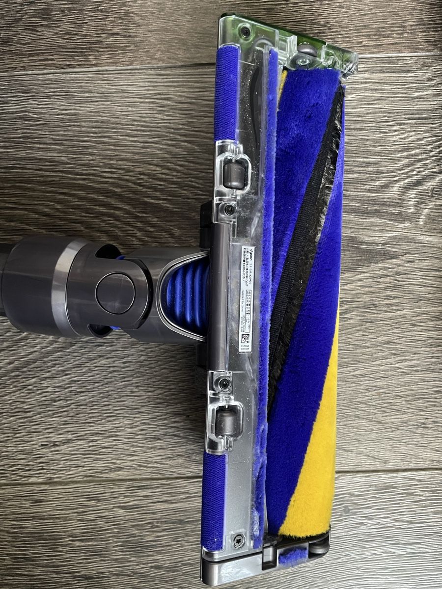 Dyson V15 detect absolute mit garantie
