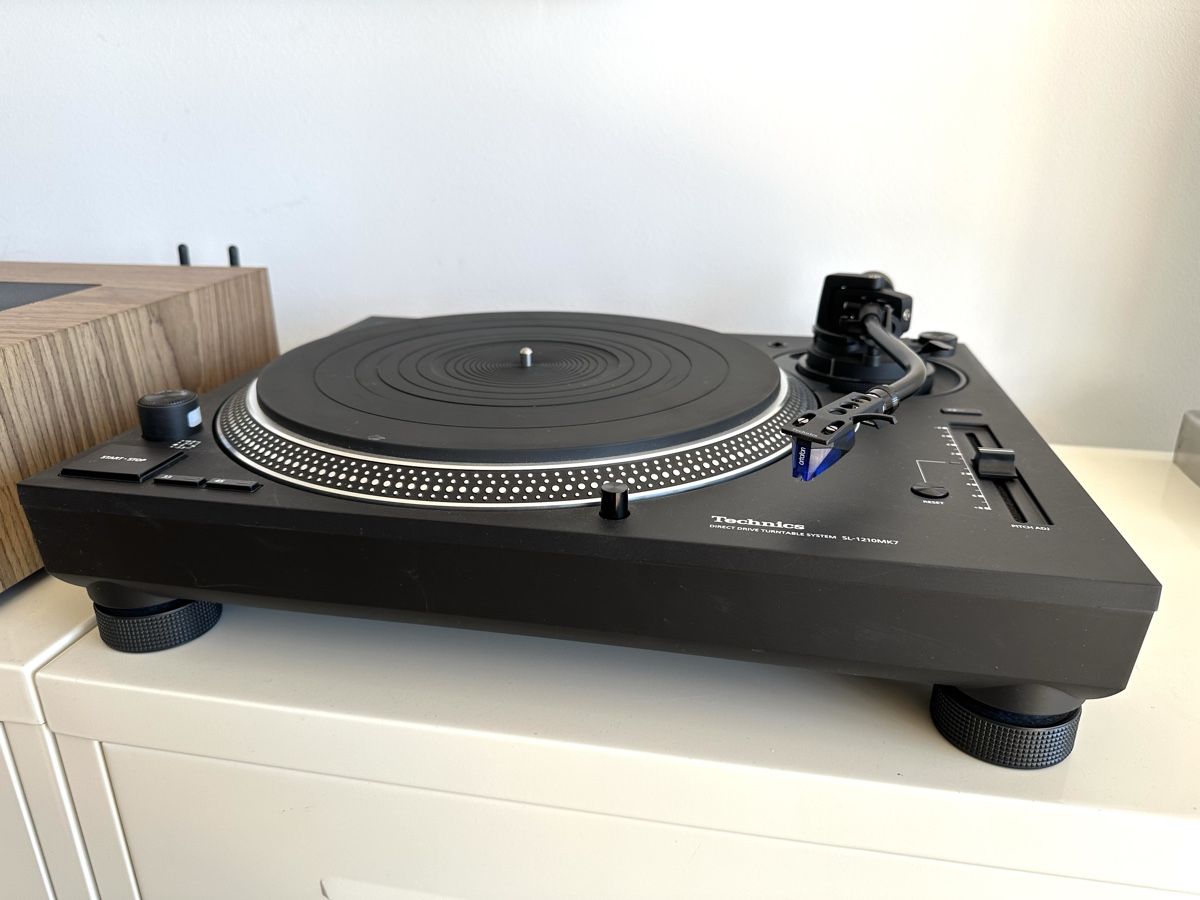 Technics SL-1210MK7 Plattenspieler