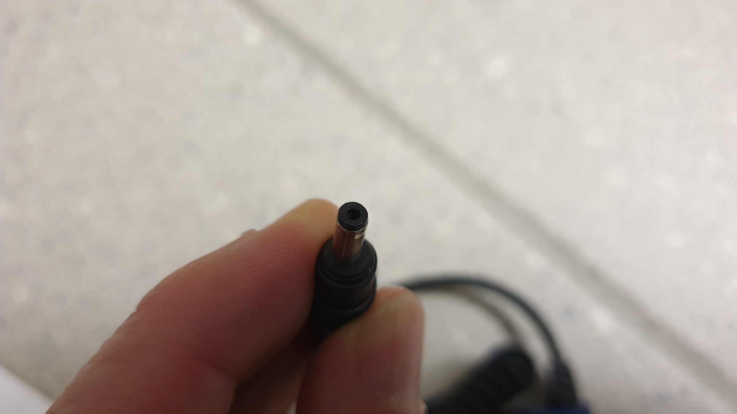 Stromkabel für Auto-Zigarettenanzünder (Neu)