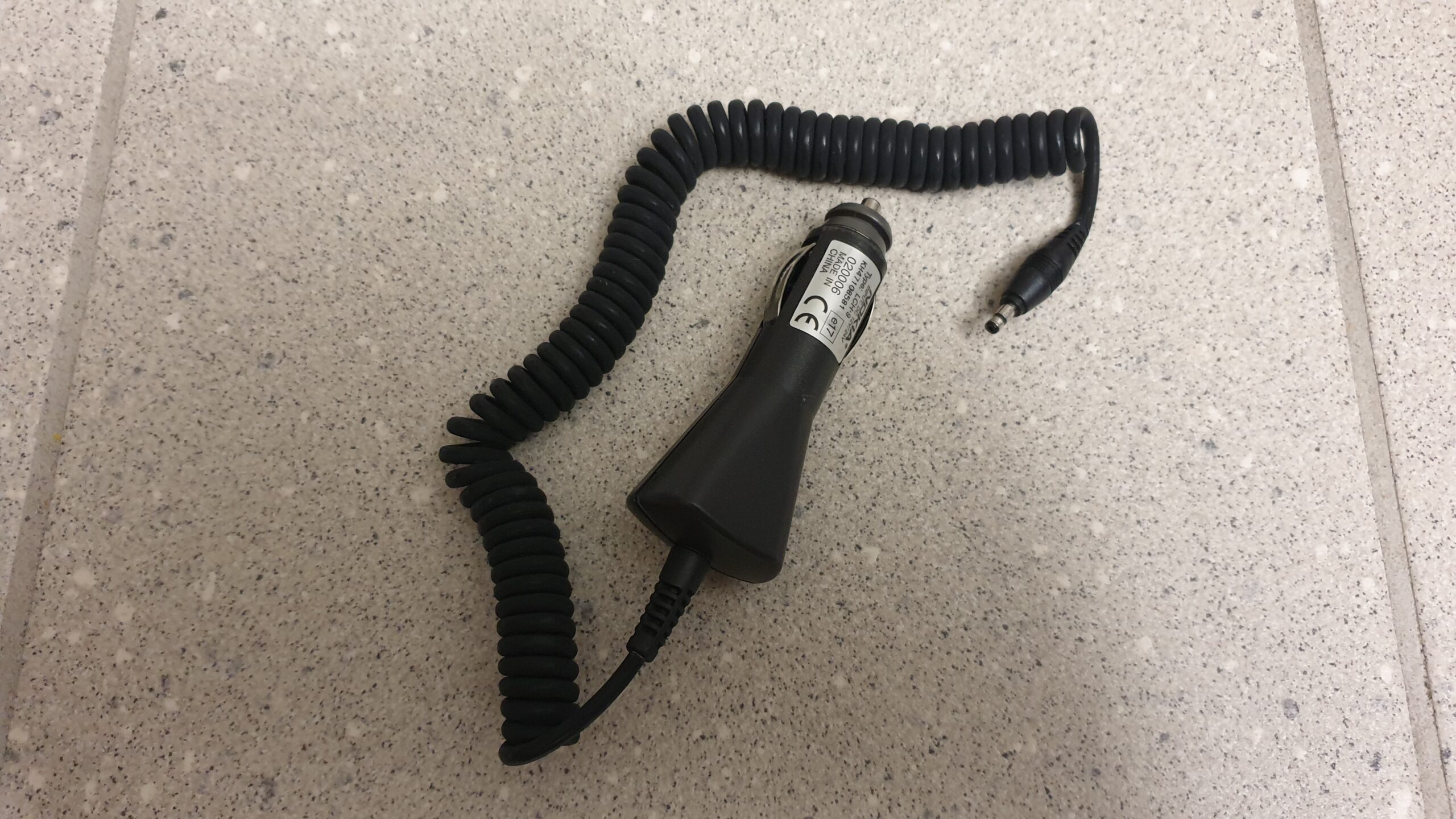 Stromkabel für Auto-Zigarettenanzünder