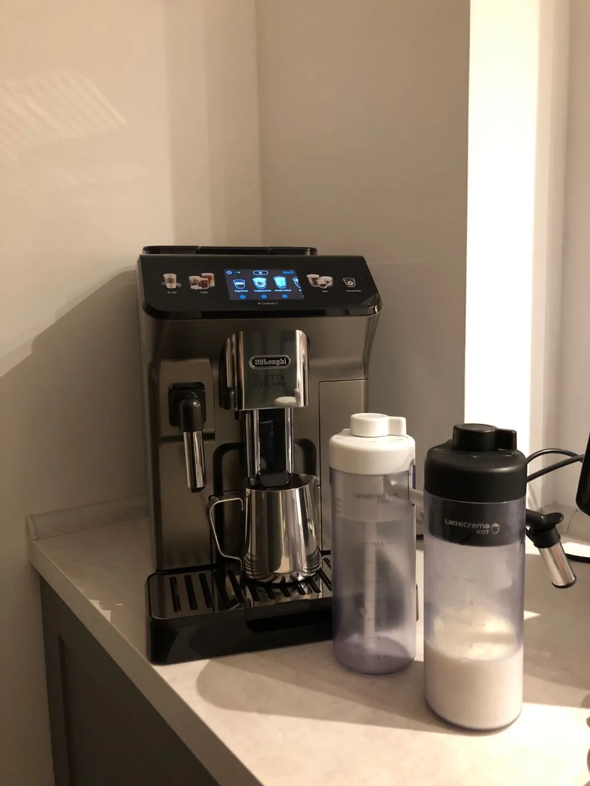 Kaffeevollautomat Delonghi Eletta Explore