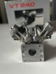 VT 240 Enya V Twin Viertakt Glühmotor seltene Sonderversion bearbeiteter Zylinder